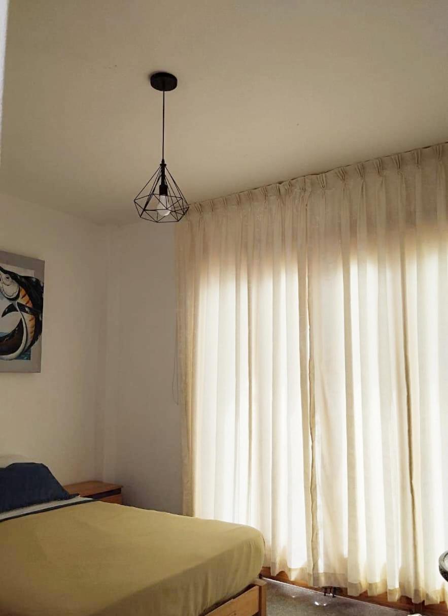 Ravenala Paracas Hostel Extérieur photo